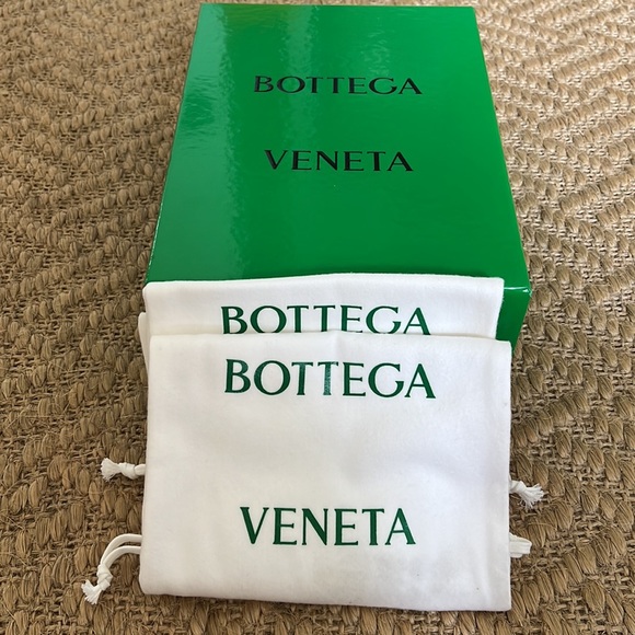 Bottega Venetta Black Rubber Slides - Picture 2 of 4